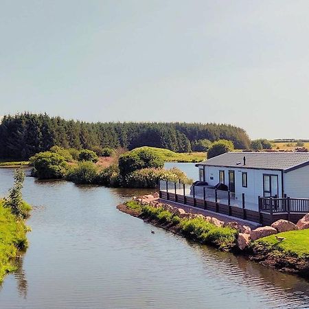 Luxury Lakeside Lodge With Htub Beautiful Views Annan Buitenkant foto